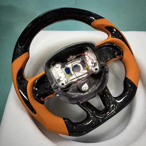 Volante Personalizado de Fibra de Carbono y Cuero con LED para Dodge Challenger JEEP SRT8 - Product Image 2