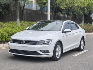 Voiture d'occasion très demandée : Volkswagen Lamando 280TSI DSG Comfort <span class=keywords><strong>2018</strong></span>, berline <span class=keywords><strong>essence</strong></span> 150 ch, 7DCT, style coupé sportif - Product Image 5