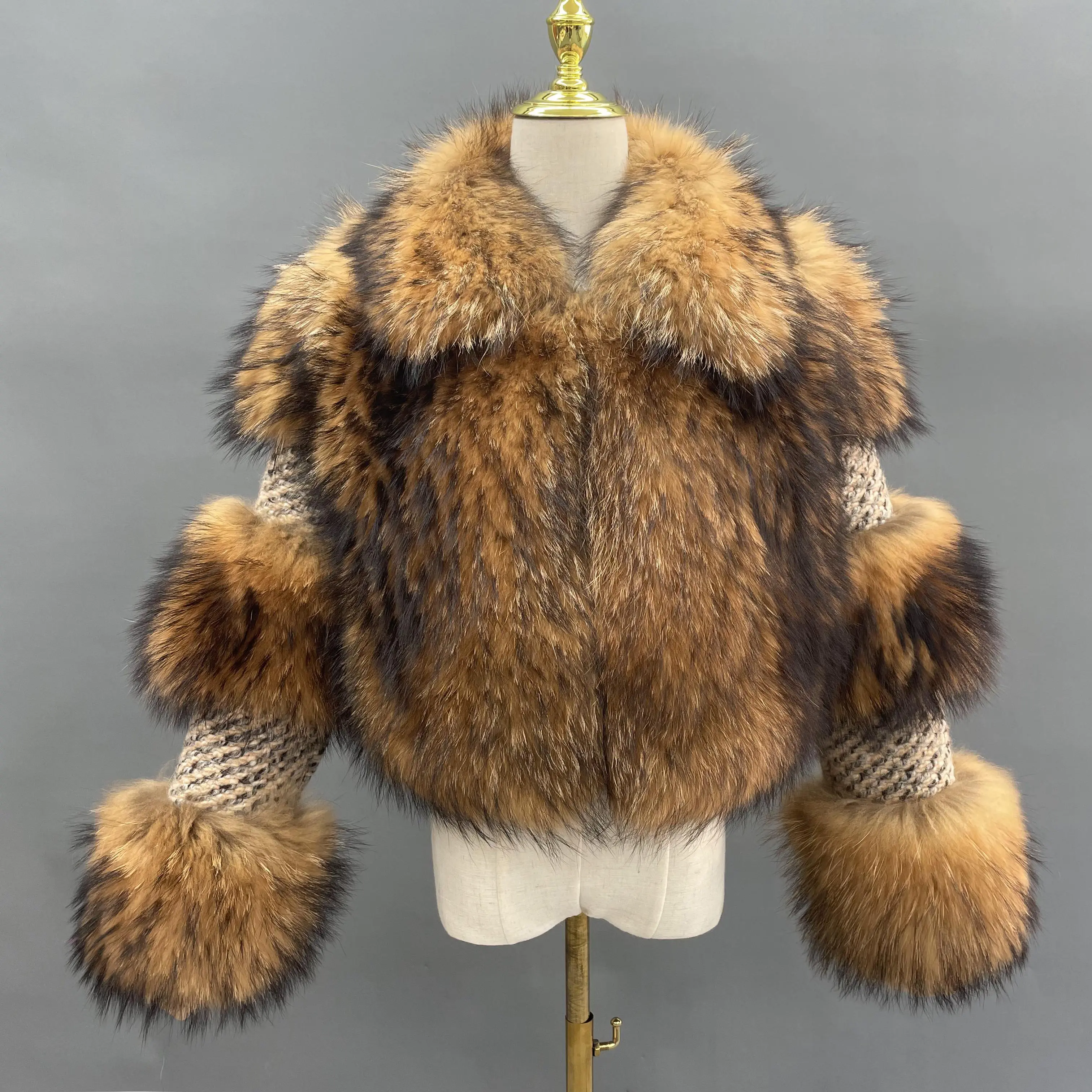 Оптовая продажа, модная Съемная кожаная куртка с тремя рукавами, Женская Роскошная Шуба из меха енота