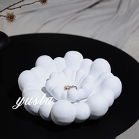 Plateau de rangement moderne et simple en résine nuageuse pour fruits, ornement décoratif pour salons, salles à manger, tables basses et décoration intérieure