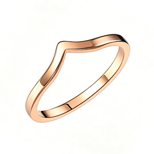 Anillo en V Minimalista Apilable para Mujer, Banda Delgada de Acero Inoxidable Pulido, Tres Tonos, Joyería de Nicho Europea y Americana, Venta al por Mayor - Product Image 6