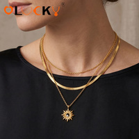 LUCKYJIU Fabricants de bijoux personnalisés Collier superposé en acier inoxydable étanche plaqué or 18 carats avec chaîne serpent chevrons et motif soleil