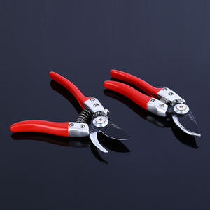 กรรไกรตัดแต่งกิ่งไต้หวัน 190 มม. สแตนเลส ด้ามจับสีแดง เครื่องมือทำสวน สำหรับตัดแต่งเส้นผ่านศูนย์กลาง 20-30 มม. - Product Image 1