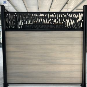 Clôture <span class=keywords><strong>en</strong></span> <span class=keywords><strong>treillis</strong></span> composite WPC de luxe au design personnalisé avec <span class=keywords><strong>treillis</strong></span> supérieur - Product Image 1