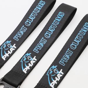 Porte-clés tactiques personnalisés en métal pour passionnés d'automobile, collection en vrac de la culture automobile de haute performance - Product Image 4