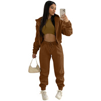 Ensemble 3 pièces tendance pour femme : survêtement avec sweat à capuche zippé, débardeur court et pantalon de jogging