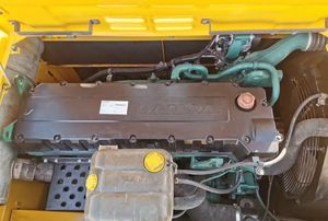 Excavadora de Orugas Volvo EC360D de 36 Toneladas, de Segunda Mano, Original, con Cucharón de 2m, Alta Potencia de Excavación, Motor, Caja de Cambios y PLC - Product Image 4