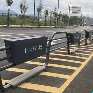 Barrera de caja de flores de acero inoxidable galvanizado para exteriores personalizable valla de paisaje anticolisión para acera y <span class=keywords><strong>cama</strong></span> de flores - Product Image 1