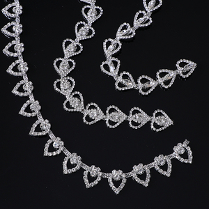 Bán Sỉ Hình Trái Tim Túi Quần Áo Phụ Kiện Chuỗi Quần Áo Pha Lê Motif Flatback Chuyển Chuỗi <span class=keywords><strong>Rhinestone</strong></span> Trim - Product Image 5