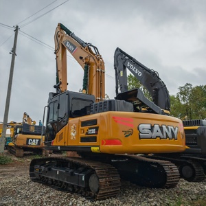 Excavatrice SANY SY235C 2022, 21 tonnes, 254 heures, moteur Isuzu 6BG1 d'origine, force de creusement de 175 kN, pompe hydraulique certifiée EPA, roulement à faible friction - Product Image 4