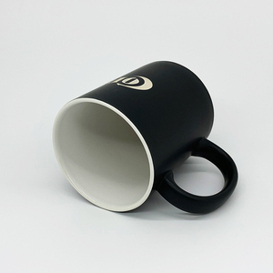 Taza <span class=keywords><strong>de</strong></span> café grabada con láser, cerámica, acabado mate, 11oz, logo tallado - Product Image 4