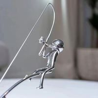 Statue de Pêcheur Dynamique - Œuvre d'Art Équilibrée pour la Harmonie de Votre Maison, Sculpture Décorative pour Pêcheurs