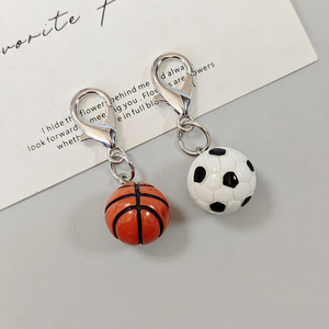Colgantes para bolso y llaveros deportivos de baloncesto y fútbol, con diseño de langosta, unisex, los más vendidos transfronterizos, regalos para aficionados - Product Image 5