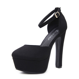 รองเท้าส้นตึกแบบหุ้มข้อหัวแหลมสำหรับผู้หญิงรุ่นใหม่ปี 2026 สำหรับฤดูร้อน กันน้ำ พื้นยาง สีดำ - Product Image 2