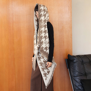 Bufanda coreana clásica de pata de gallo al por mayor, chal de punto grueso, cuello cálido de invierno versátil con estilo avanzado - Product Image 3