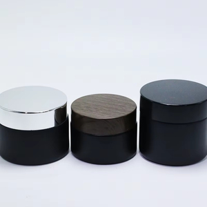Venta al por mayor de tarros de crema facial cosmética negros mate de 5/10/15/20/30/50 g, envases de vidrio de 1, 2 y 4 onzas con tapas de plástico con efecto madera personalizables - Product Image 2