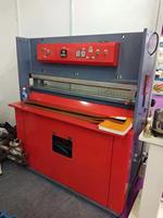 Mesin Pembuat Roller Emboss Sabuk Kulit Hidrolik YH-22B