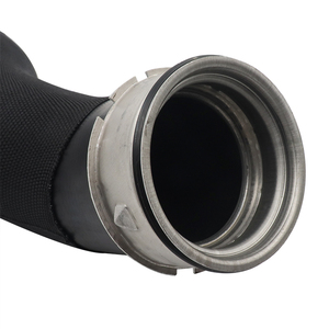 Tuyau d'admission <span class=keywords><strong>turbo</strong></span> suralimenté de tuyau d'air de <span class=keywords><strong>suralimentation</strong></span> de moteur noir 2400596 11617823237 pour BMW X5 F15/F16 - X6 F16/F86 - Product Image 5