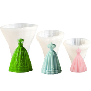 Cetakan Rok Gaun Pengantin Silikon - Serbaguna untuk Lilin, Resin Epoksi, Dekorasi Pinggir Kue & Pemodelan Tanah Liat - Product Image 3