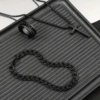 Nouvel Arrivage Tendance : Ensemble de Bijoux en Acier Inoxydable avec Pendentif Croix – Collier, Bracelet, Bague – Style Hip Hop pour Hommes – Vente en Gros