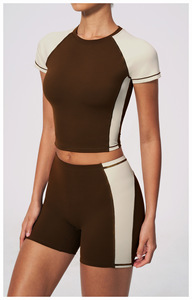 Ensemble de <span class=keywords><strong>sport</strong></span> pour femmes en 6 pièces contrastées, tenue de course et de fitness, vêtements pour femmes à séchage rapide, vêtements de tennis avec shorts - Product Image 6