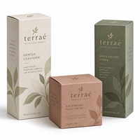 Boîte minimaliste en carton kraft noir avec fond à fermeture à pression et feuille d'argent, emballages cosmétiques pour flacons de parfum