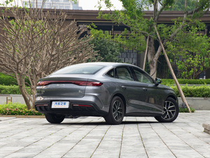 2024 BYD Qin L DM-i sedán eléctrico híbrido enchufable de largo alcance 80km-120km Vehículo de nueva energía con caja de cambios automática - Product Image 5