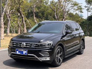 Used 2017 Volkswagen Tiguan L 2.0T Petrol LHD 4WD Euro V SUV Left Hand Drive 5 Seats Gasoline Car for Export <strong>High</strong> Quality - Product Image 1