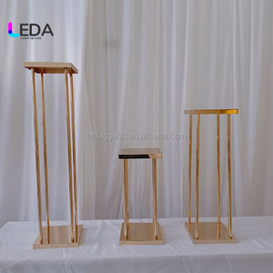 Centro de Mesa LEDA para Decoración de Bodas, Columna Geométrica Alta de Metal Dorado, Soporte para Flores, Florero para Centros de Mesa - Product Image 2