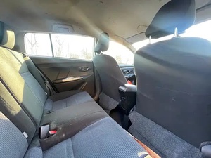 Voitures d'occasion Toyota YARiS L Zhixuan <span class=keywords><strong>2015</strong></span> 1.5E Automatique Édition Dynamique 1.5L 107 L4 Essence 5 portes 5 places Berline - Product Image 5