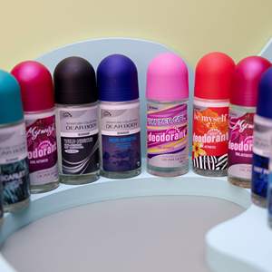 Vente chaude de déodorants en spray déodorants et anti-transpirants parfum de 24h - Product Image 1