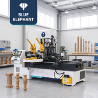 Tour CNC industriel 4 axes pour pieds de meubles en bois avec chargement automatique de magazines pour chaises, tables et balustres
