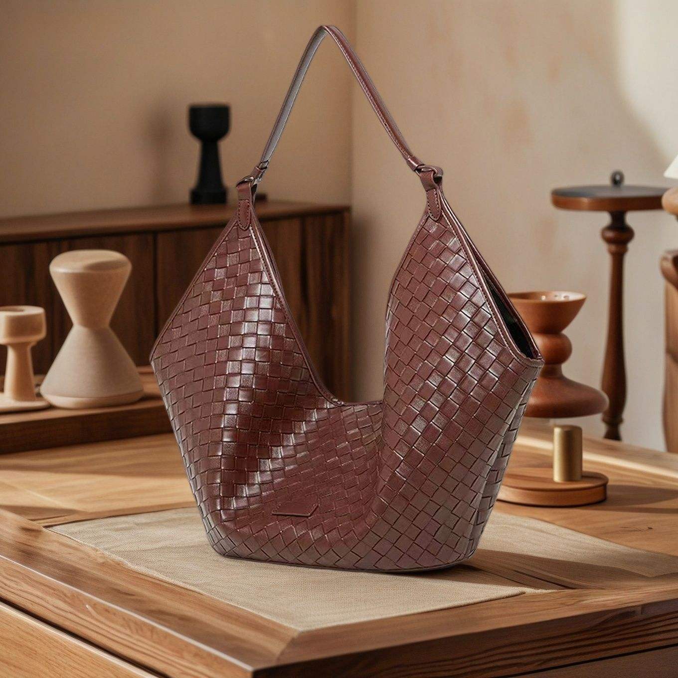 MG7010 Brown (Pre-order)