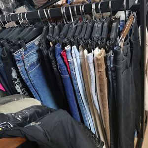 เสื้อสเวตเตอร์แบบคละสีเสื้อโค้ทเสื้อผ้ามือสองสำหรับฤดูหนาว - Product Image 5