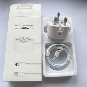 <span class=keywords><strong>Chargeur</strong></span> Mural Portable à Charge Rapide PD 20W USB-C Type-C en Gros pour <span class=keywords><strong>iPhone</strong></span> 16 15 14 13 12 <span class=keywords><strong>11</strong></span> <span class=keywords><strong>Pro</strong></span> Max avec Câble (Prises US EU UK) - Product Image 2