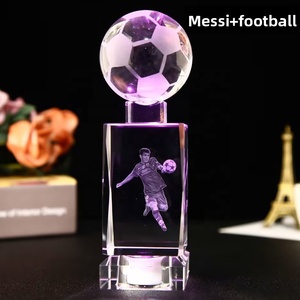 Cristales Grabados en 3D de Alta Calidad Personalizables, Venta Directa de Fábrica, Adornos de Cristal Tallado para Regalos y Decoración - Product Image 3