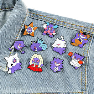 Épingles à revers en métal personnalisées en gros, mignonnes, de style Pokémon, en nickel noir, émail doux et dur, pour cadeau - Product Image 2