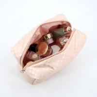 Sacs cosmétiques personnalisés en gros, doux et moelleux, sacs cosmétiques gonflés, logo personnalisé en vrac, pochette de maquillage avec fermeture éclair