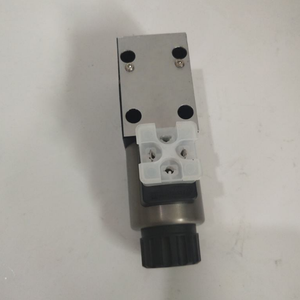 Vanne solénoïde hydraulique industrielle DHE 06322 24DC DHE 07112 230AC, vanne de commande directionnelle hydraulique robuste - Product Image 2