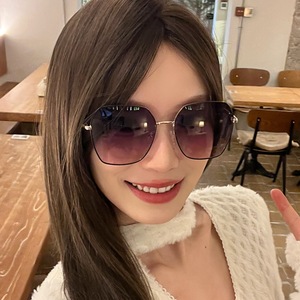 Lunettes de soleil polarisées 2025 pour femmes, rectangulaires, monture intégrale, UV400, mode, pour la conduite - Product Image 1