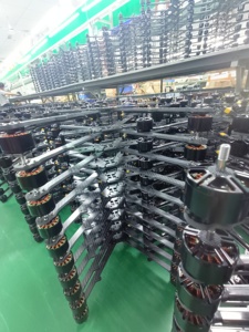 Kit de course freestyle UVA 7 pouces RTF BNF FPV avec télécommande et lunettes FPV simulées, plus ELRS 5.8G 3W/2.5W - Product Image 5