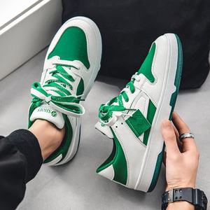 Prix usine chaussures pour hommes <span class=keywords><strong>2023</strong></span> dernier nouveau sport décontracté mode <span class=keywords><strong>tendance</strong></span> chaussures pour hommes respirant en cuir blanc plat baskets - Product Image 1