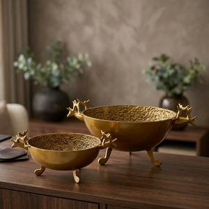 Bol décoratif de luxe en métal doré avec poignées en forme de bois de cerf pour centre de table et décoration intérieure - Product Image 3
