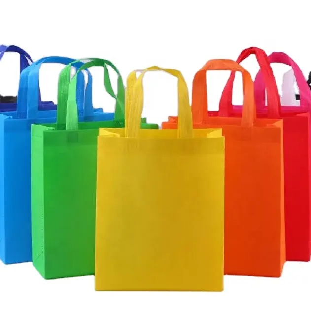 थोक पोर्टेबल शॉपिंग बैग पुन: प्रयोज्य पर्यावरण के अनुकूल गैर बुना बैग ले जाना