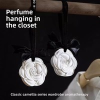 Tablettes de parfum solides en gypse de camélia en gros, désodorisant longue durée pour voiture, diffuseurs de parfum solides pour armoire, logo personnalisé