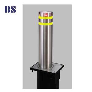 Barriera di Traffico Pneumatica Telescopica Completamente Automatica Retrattile in Acciaio Inox di Grado Diamante Riflettente per Parcheggi Esterni - Product Image 1