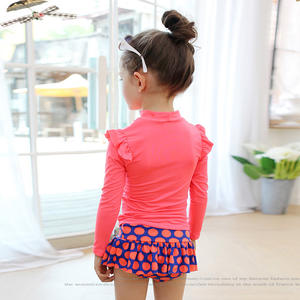 Conjunto de Trajes de Baño Ajustados para Niñas, Compra en Línea en India - Product Image 4