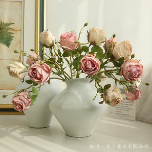 Bouquet de roses artificielles Yihua Floral Art, fleurs en soie, décoration moderne et simple pour la maison, style européen, décoration de Noël - Product Image 5