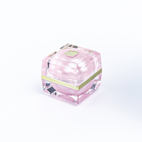 Récipient en plastique de pot de crème carrée acrylique de 15g pour la crème de soin de peau de jour et de nuit pour un usage personnel de soins de la peau