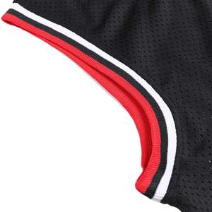 Chaleco de bloque de color optimizado para rendimiento: corte ergonómico, material antibacteriano y movilidad mejorada para atletas - Product Image 5